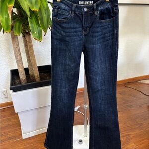 Idyllwind Dark Blue Women's Jeans, worn once W an outfit!